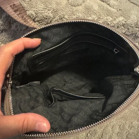 Steve Madden | Nylon Crossbody Bag | Tan - Picture 7 of 10